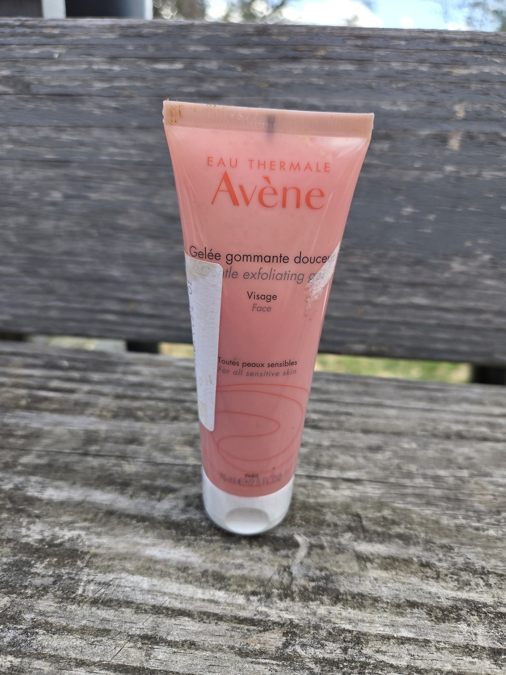 Avène Gentle Exfoliating Gel, Pore Scrub, Niacinamide, Non-Comedogenic, 2.5 Oz